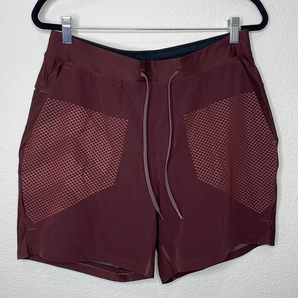 lululemon athletica Shorts Mens Lululemon Maroon Athletic Shorts Lined Large Euc Poshmark